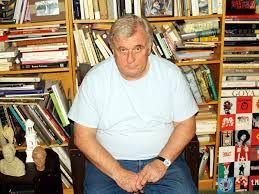 Edmund White: "Intellettuali tornate a battervi per i diritti"