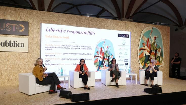 Le signore della sala: “Il servizio è una sinfonia, fatta di precisione ma anche di improvvisazione”