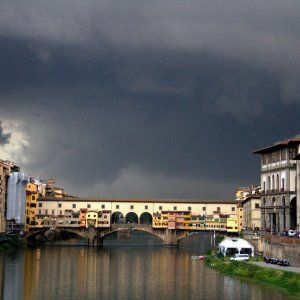 Maltempo, domenica di pioggia e vento in Toscana