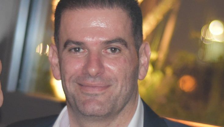 La vita da sceicco del boss Imperiale a Dubai, tra auto di lusso, donne e club esclusivi