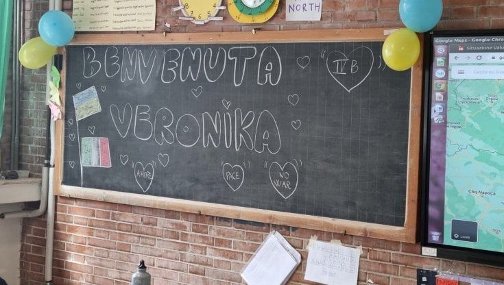 Scappata dalla guerra in Ucraina, Veronika trova l’aiuto di una bambina russa 