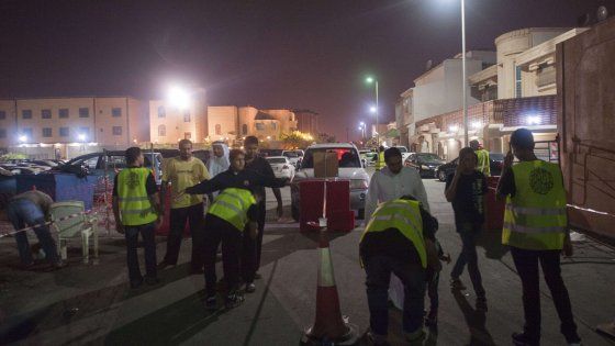 Arabia saudita, cinque morti in una moschea sciita nell'est. Ucciso l'aggressore