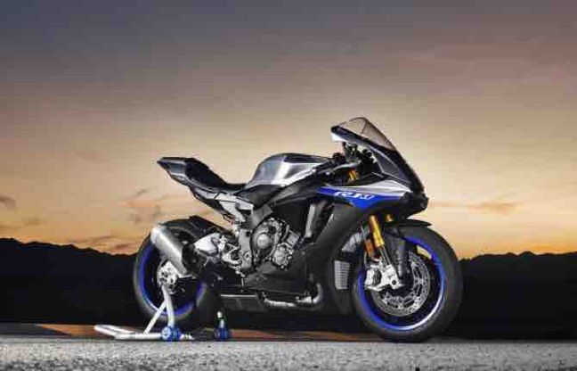 Yamaha YZF-R1M, dalla MotoGp alla strada