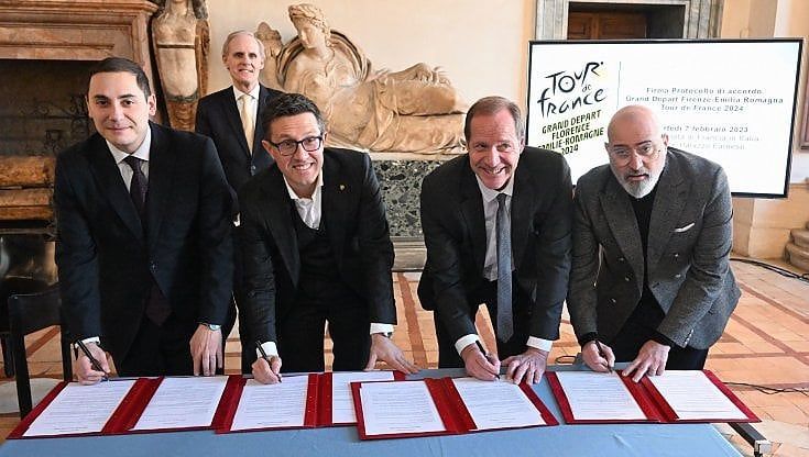 L'annuncio di Nardella: "Il Tour porterà a Firenze 20 milioni e 400 posti di lavoro"
