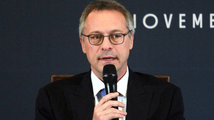 Carlo Bonomi in sella a Confindustria con la missione più difficile: guidare le imprese fuori dall'emergenza Covid