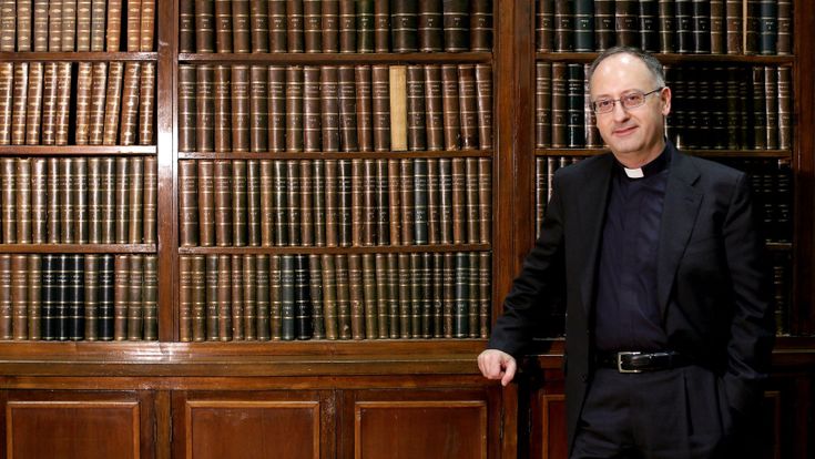 Spadaro: “Quei rosari strappati alla devozione per pura propaganda”