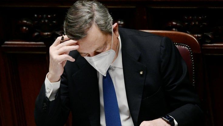 Lotta al Covid, primo palcoscenico internazionale per Draghi: con Biden al pre-vertice virtuale del G7 