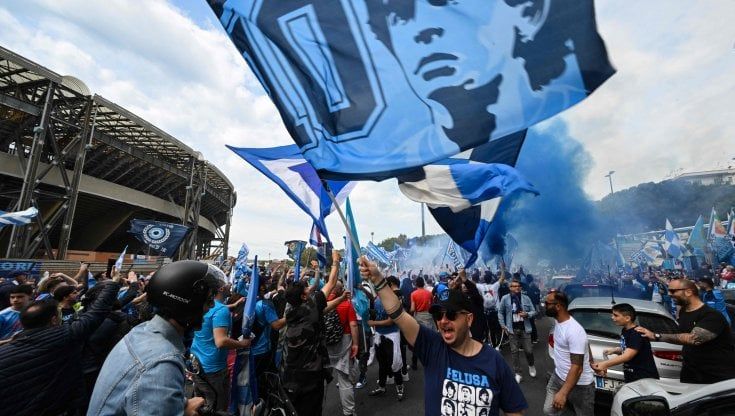 "Pronto, signora, c'è Alemao?". I campioni di ieri e di oggi: antropologia degli scudetti del Napoli