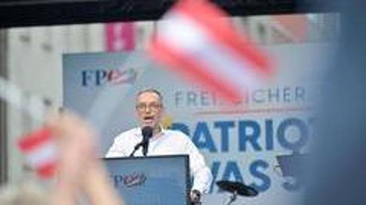 Austria, l’ascesa di Herbert Kickl: l’ex ghost-writer di Haider ora corre per la cancelleria