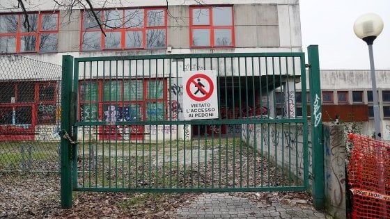 Scuole belle e sicure, il governo cancella la task force di Renzi: sono 5 i miliardi ancora non spesi 