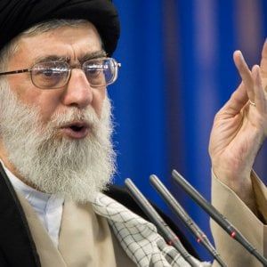 Usa-Iran, Khamenei: "Trump rivela il vero volto dell'America"