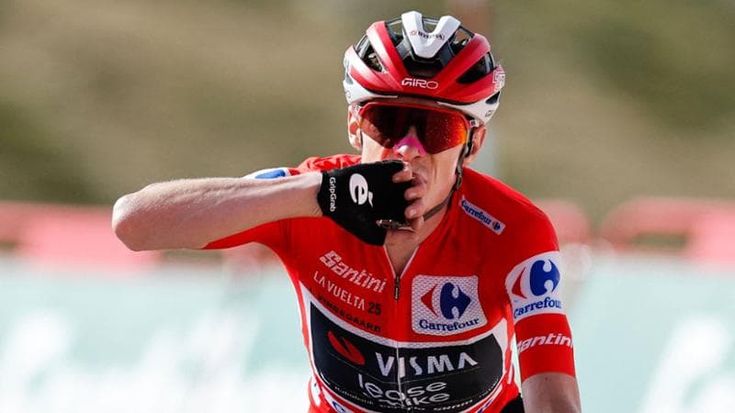Vingegaard conquista la Bola del Mundo e ipoteca la Vuelta. Pellizzari perde la maglia bianca