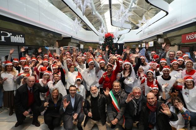 Bologna, anche una famiglia siriana al pranzo solidale