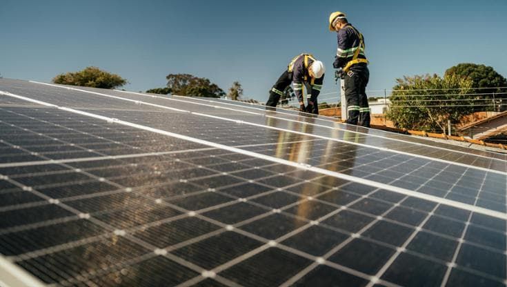 Energia solare e cybersecurity: nuova frontiera di rischio Ue