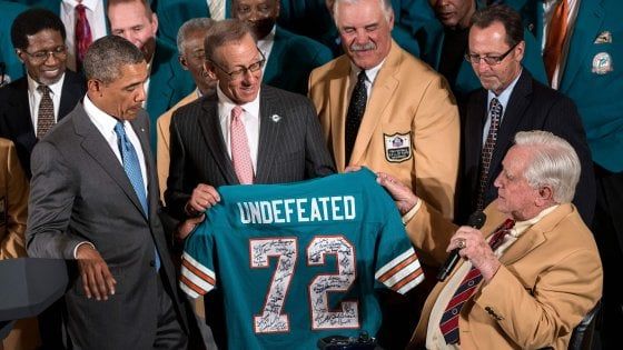 Football Usa in lutto: scompare Don Shula, il coach della "stagione perfetta" di Miami