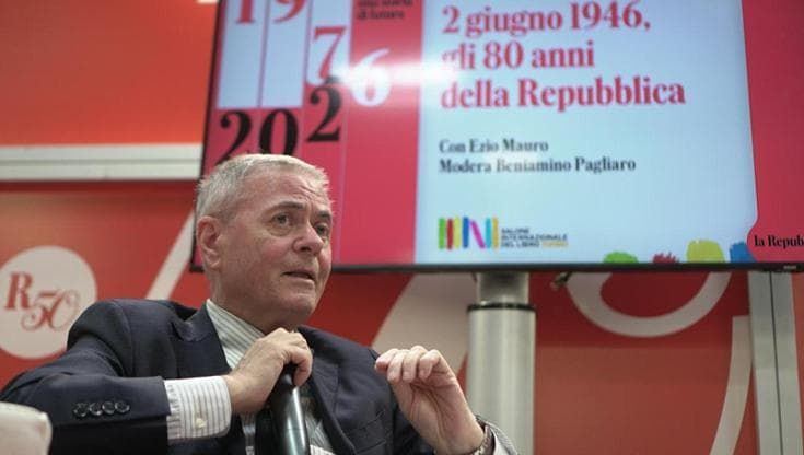 Salone del libro, Ezio Mauro: "L'ultimo confronto tra il re e De Gasperi, così nasce la Repubblica"