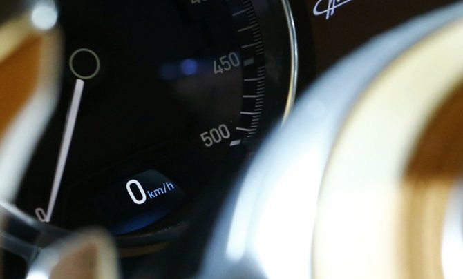 Fondoscala a 500 Km/h, follie Bugatti