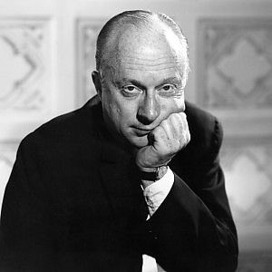 Norman Lloyd: "E Hitchcock cambi&ograve; il finale di un certo Philip Roth"