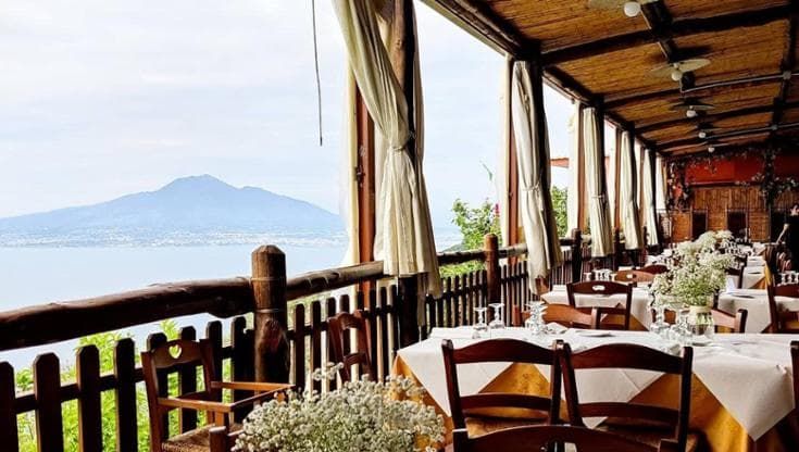 Vico Equense, complesso turistico abusivo: sequestrata struttura da due milioni