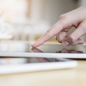 La psicologia dei social, ecco perché sul web cambiamo personalità