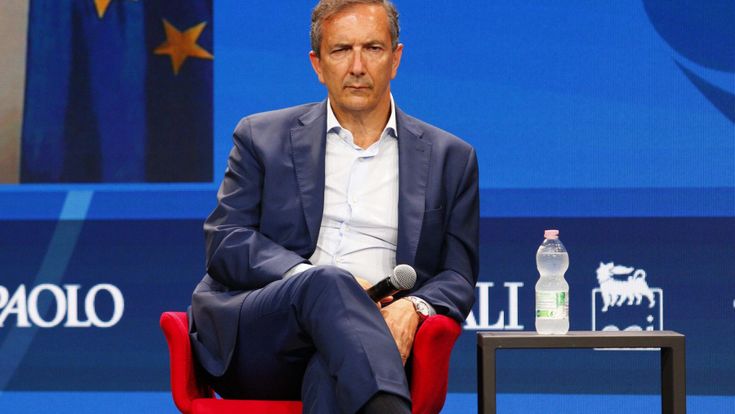 “Tim non può controllare la rete”. Gualtieri compatta il governo 
