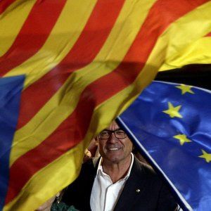 Spagna, Catalogna: Artur Mas accusato di "disobbedienza" 