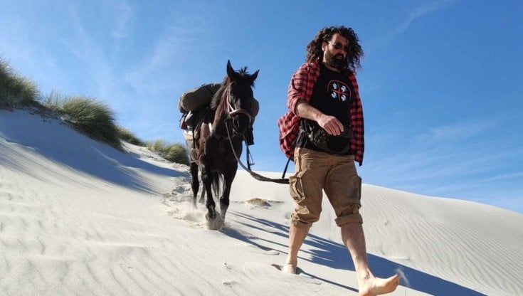 Avventura e beneficenza, Cristian Moroni protagonista del giro di Sardegna e Sicilia 