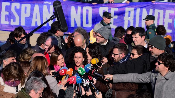 Leader in cella, comizi virtuali: il voto surreale di Barcellona