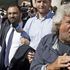 M5s, sit-in di Grillo con i deputati sospesi: 