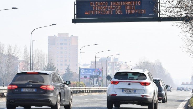 Il direttore dell’Arpa, Robotto “Stiamo pensando di modificare i parametri con cui misuriamo lo smog’’