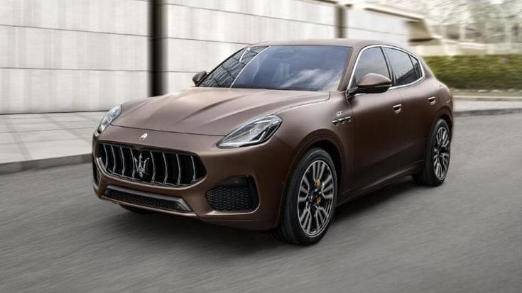 Grecale GT 300, il Suv ibrido dalla grinta sportiva