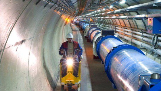 Il bosone di Higgs, l'Universo e la nascita imperfetta delle cose
