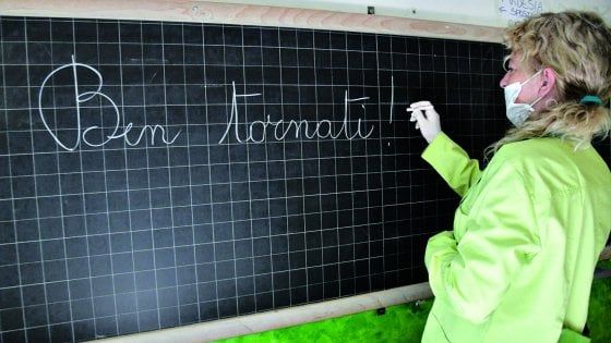 Lunedì iniziano le lezioni, ma in Sicilia l'avvio è posticipato