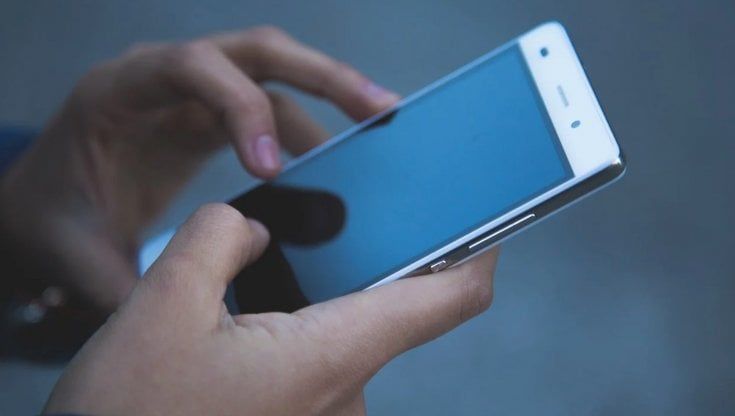 Il virus 'virtuale' mima Covid e sa dire come viaggia l'epidemia