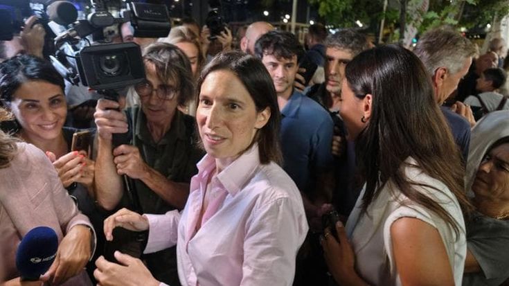 Primarie, Schlein agli alleati: “Smettiamola di parlare di noi”
