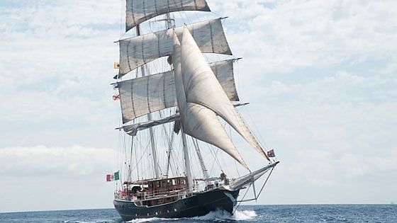 Nave Italia salpa da Santa Margherita: è il brigantino più grande (e buono) del mondo