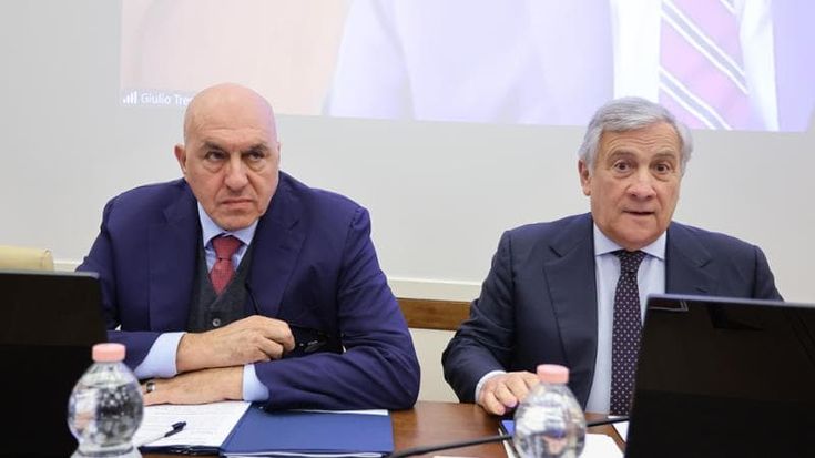 Una fregata tricolore con sistema anti-droni per difendere Nicosia