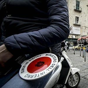 Le "stese" dei clan sono un'emergenza: subito un piano per fermarle