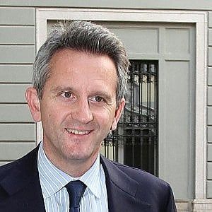 Cinque cavalieri bianchi per difendere il Corriere dall'editore di Alessandria