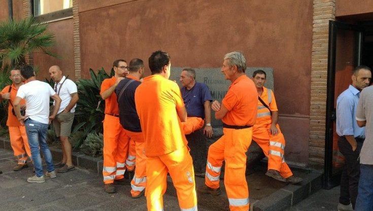 Catania, l'agonia di Pubbliservizi ex serbatoio di clientele: in bilico 330 dipendenti