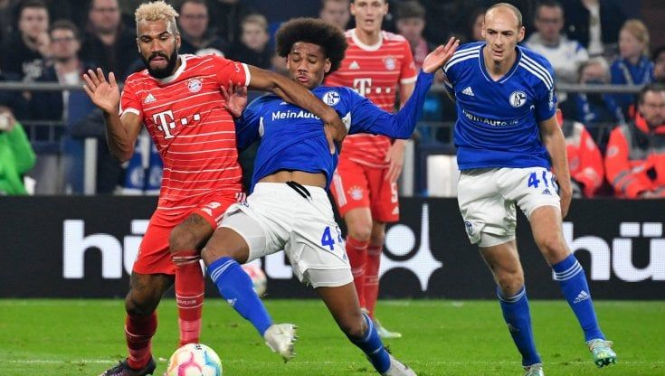 Bundesliga, il Bayern continua a vincere: 2-0 allo Schalke. Il Lipsia passa a Brema