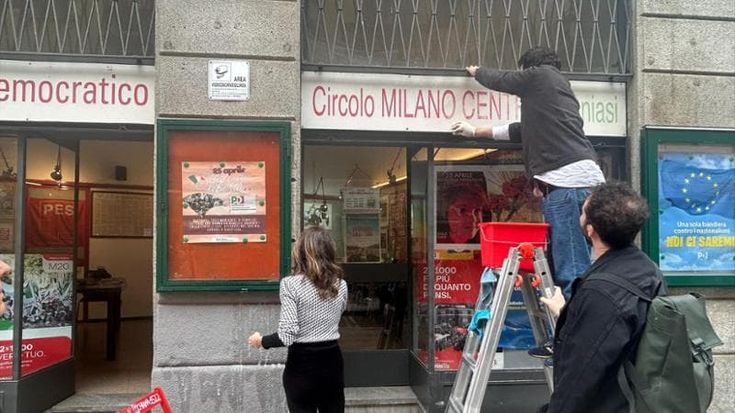 L’escalation di minacce: svastiche sulla sede della Cgil e uova contro il circolo Pd Aniasi