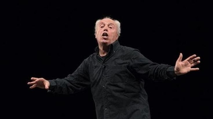 Teatro, cosa lega Dario Fo a San Francesco? I Frati Minori lo spiegano con “Lu santo Jullare”