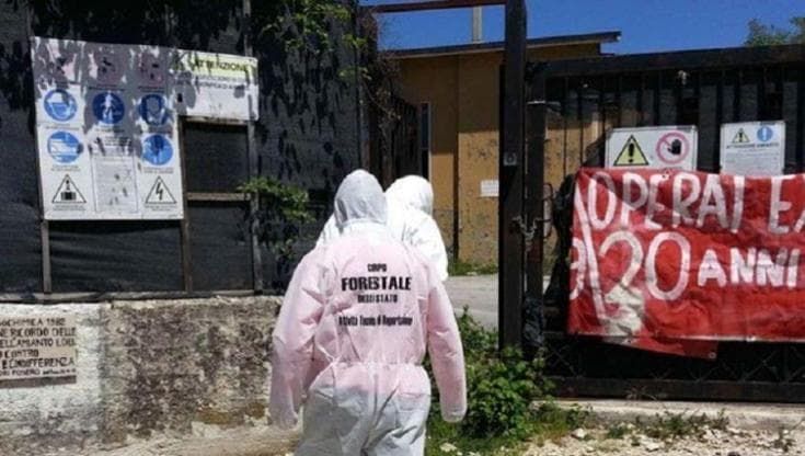 Avellino, la strage silenziosa dell'amianto: muore un altro operaio dell'ex Isochimica
