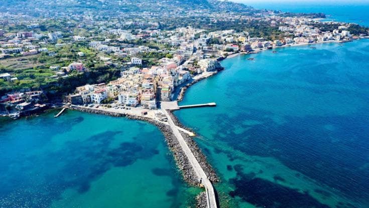 Ischia, Capri e Procida: transizione "green" ancora a rilento
