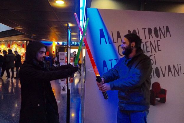 Bologna, Star Wars mania: spade laser al cinema