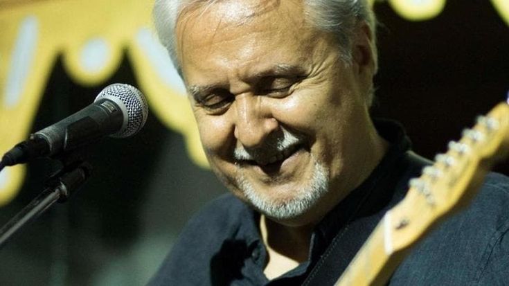 Gian Piero Alloisio: “La piazza è un antidoto, ma troppa retorica sul 25 Aprile ci ha fatto male”