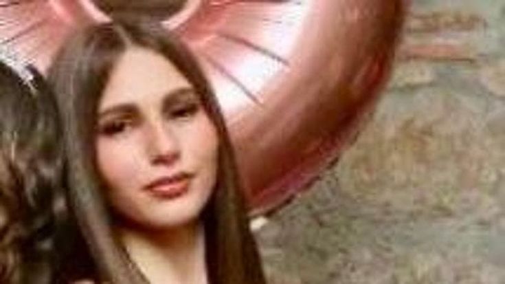 Muore a 16 anni con la microcar, la madre: “Eravamo andate insieme a comprare l’albero di Natale”