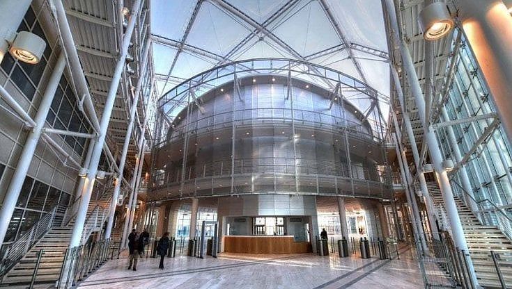Promessa di incarichi, l'altro scandalo che scuote la Regione: coinvolto anche il dg dell'Asset Sannicandro