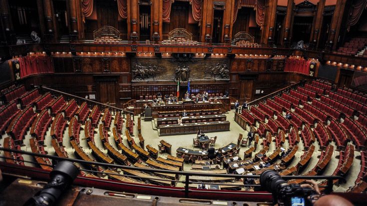 Referendum, i rischi di un Parlamento debole